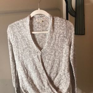 Pink Rose- Size XS white/Gray knit sweater! Deep V-Neck.  Very cute.